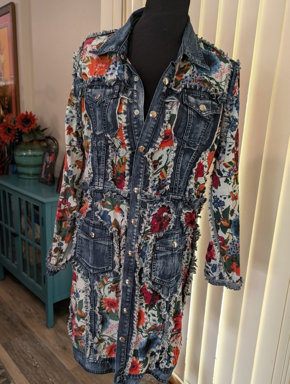 Denim-Trim Floral Button-Front Women’s Dress
